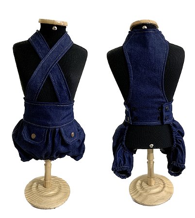 Macacão jardineira jeans em X | Unissex