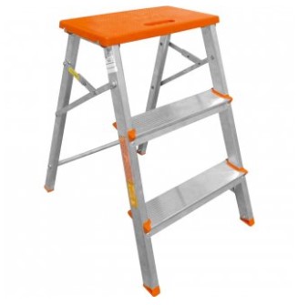 Escada Tipo Banqueta 3 Degraus em Alumínio com Patamar em Polipropileno - Esc0071 - Botafogo