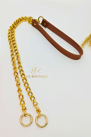 Alça tiracolo de corrente dourada e montana caramelo