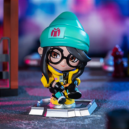 Killjoy - Figura Valorant Alpha Collection Série 01 - Spray