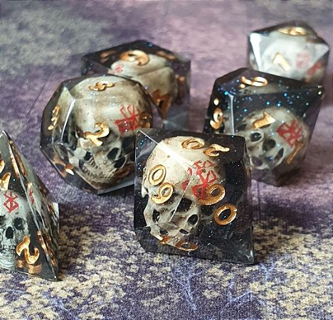 Berseker - Set completo com 7 Dados de RPG Encomenda