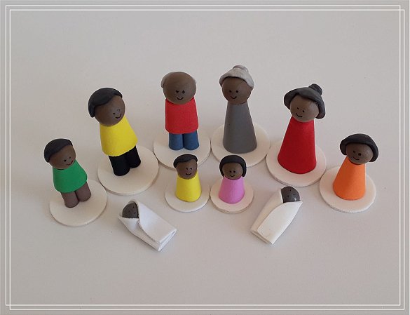 Bonecos para Constelação Familiar na mesa e na água com 10 peças – Família 3