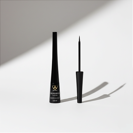 Delineador Líquido Preto