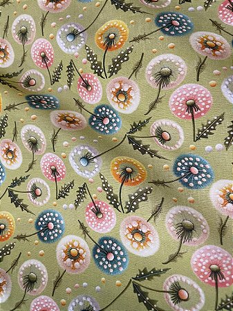 Tecido Tricoline Estampa Floral de Sempre Vivas  sobre Fundo Verde Claro 100% Algodão
