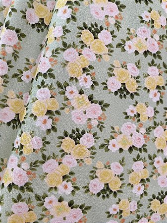 Tecido Tricoline Estampa de Florzinhas Brancas e Amarelas sobre Verde Claro 100% Algodão