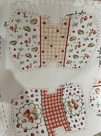 Tecido Tricoline Digital Estampa de 5 Necessaires de Borboletas e Cogumelos a cada 50 cm 100% Algodão