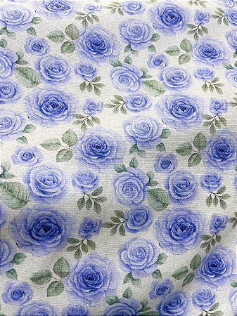 Tecido Tricoline Estampa de Rosas na Cor Azul Claro sobre Branco 100% Algodão