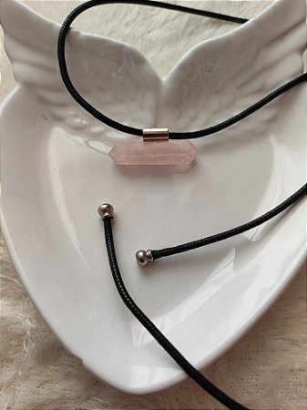 cordão / colar com pingente biterminado quartzo rosa natural