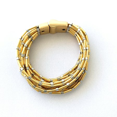 PULSEIRA SOFI.