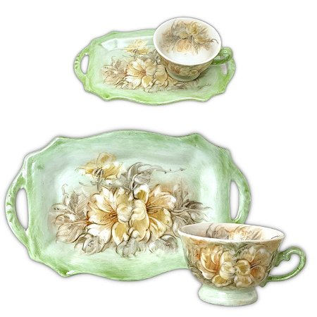 Xícara de Café Lady 80 ml com Bandeja de Lanche Porcelana Aladim Pintada à Mão AZALEIA AMARELA - VERDE CARAMELO