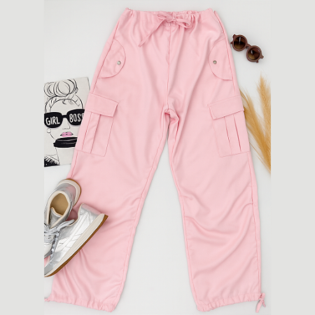 Calça cargo com regulagem
