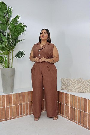 Macacão promoção marron.