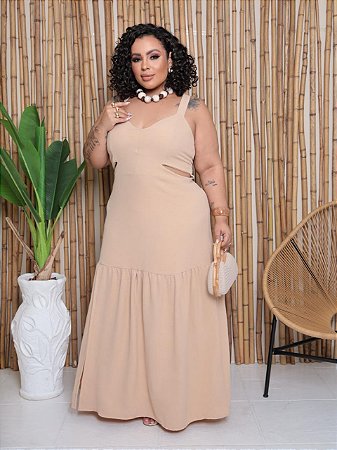 Vestido com abertura na lateral .