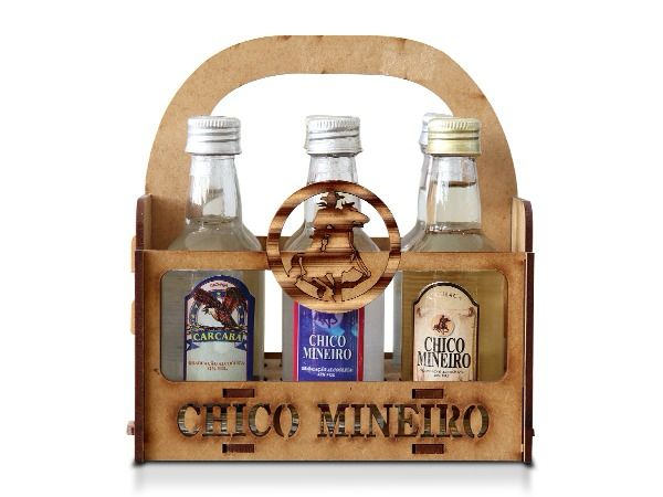 Kit com 6 Miniaturas Cachaça Chico Mineiro