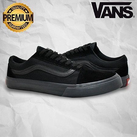 TÊNIS VANS OLD SKOOL TRADICIONAL - PRETO BRANCO