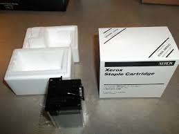 Cartucho de grampos Xerox 8R3625 (4 mil páginas) usado para as copiadoras Xerox 5100, 5800, 5890, 5895