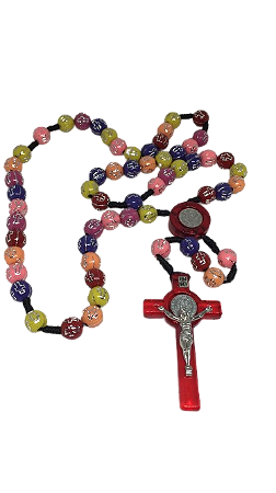 Terço São Bento, desenhos de cruz