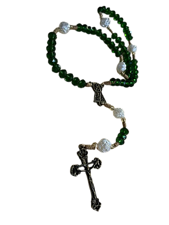Terço de Nossa Senhora Aparecida, cristais verde