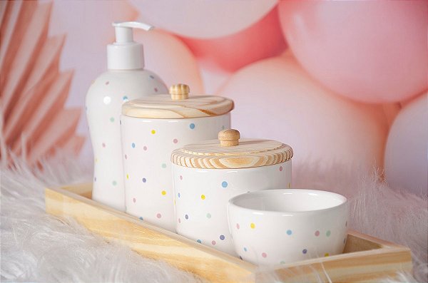 Kit Higiene Porcelana Poá: Dinhos Baby - Tampa e Bandeja de Madeira -  Dinhos Baby - Saídas de Maternidade e Conjuntos para Bebês