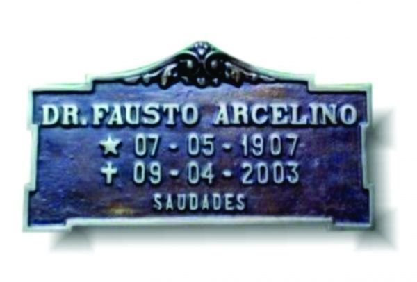 Placa em Bronze 19x34 - ref. 103