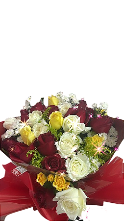Buque com 24 rosas coloridas