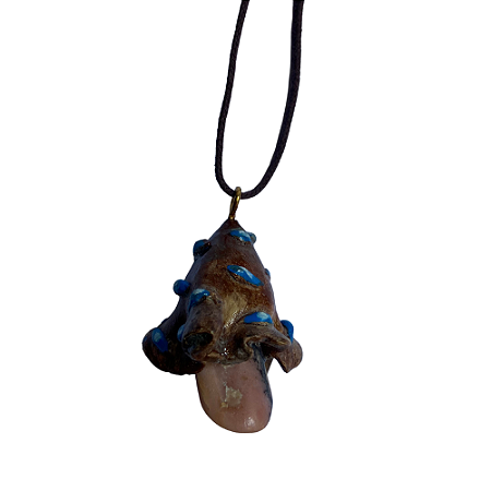 Colar Chapéu de Bruxa