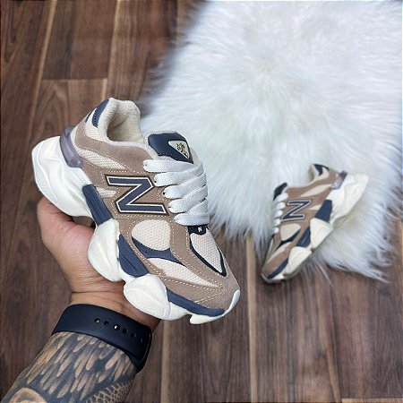 New Balance - NUDE