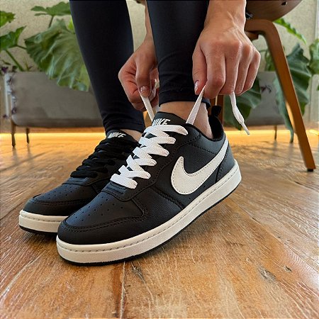 Nike Court Vision Low