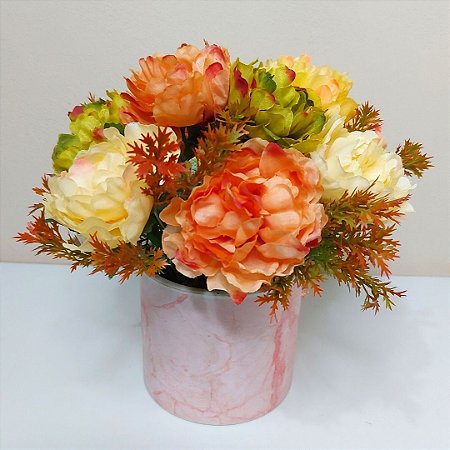 Arranjo de Flores Mistas de seda (artificial) no vaso de cerâmica - Ivy  Flores e Presentes