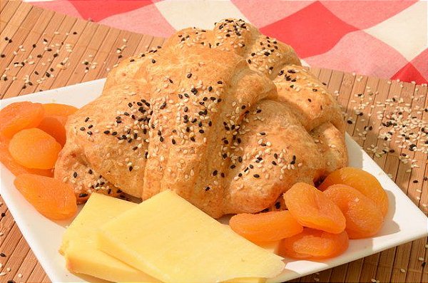 CROISSANT QUEIJO COM DAMASCO (6 unidades - 140g cada)