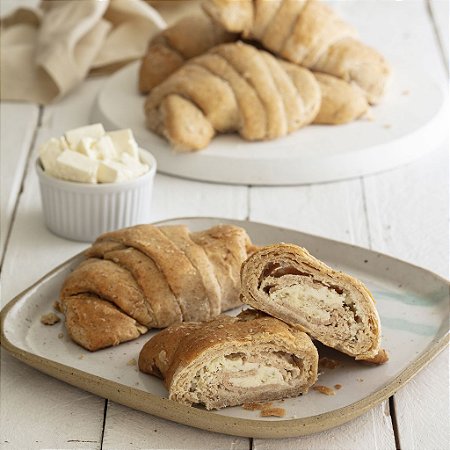 CROISSANT CHESTER COM RICOTA CREMOSA (6 unidades - 140g cada)