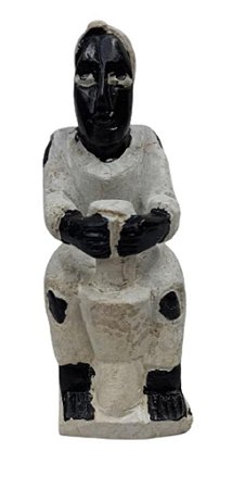 Escultura Imagem de Preta Velha Sentada Em Pedra Sabão