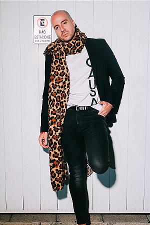 Camiseta Branca Silkada Oversized CAUSA Vertical
