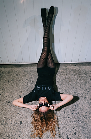 Camiseta Preta Silkada Horizontal Oversized CAUSA