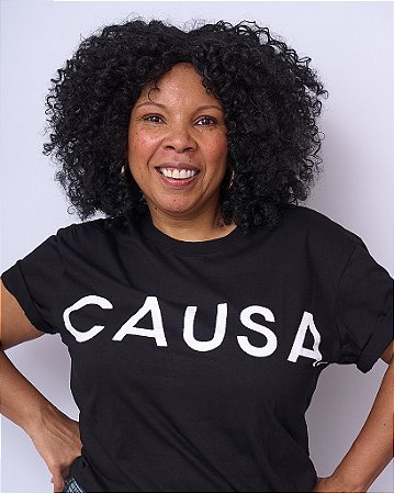 Camiseta Oversized Preta Silkada CAUSA Em Branco Na Horizontal