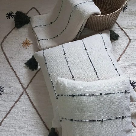Jogo de Manta Decorativa Boho com Duas Capas de Almofadas 100% Algodão Cru e Verde
