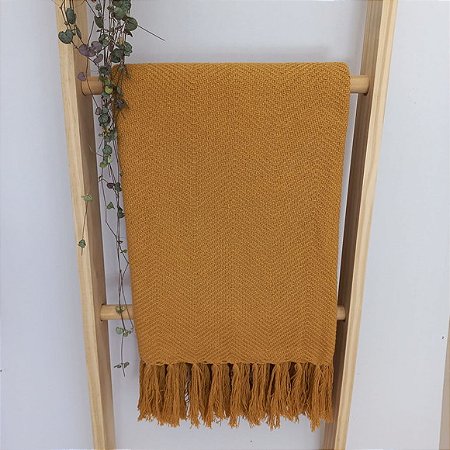 Manta Decorativa Escama em Algodão Mostarda