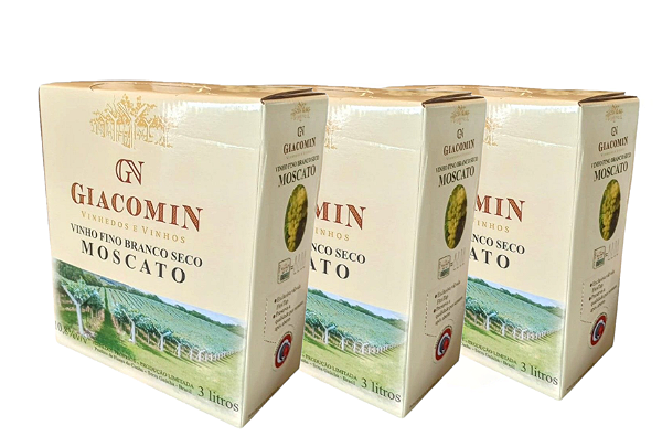 Vinho Moscato Giacomin - Kit de 3 bags 3L