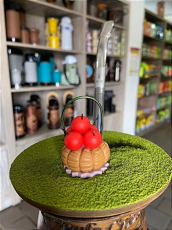 ENFEITE CHIMARRÃO BISCUIT CESTINHA DE FRUTAS