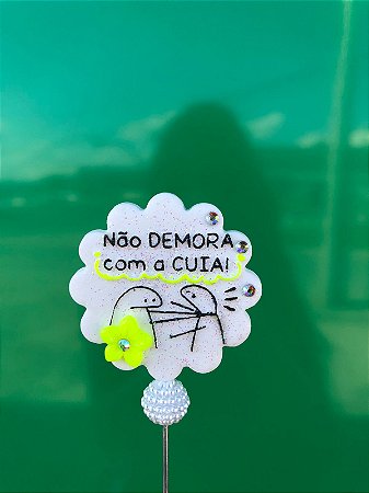 ENFEITE DE CHIMARRÃO PÉROLA NÃO DEMORA COM A CUIA