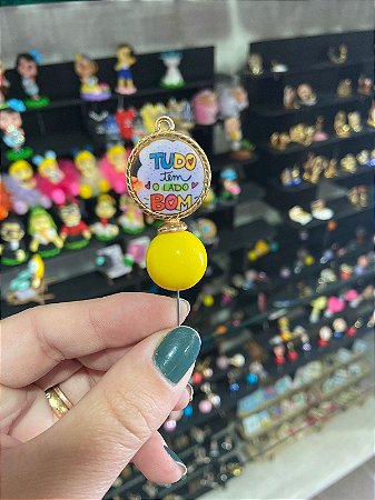 ENFEITE DE CHIMARRÃO PÉROLA TUDO TEM O LADO BOM