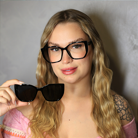 Kit Perfeito – Clipon Jade preto + Cordão + Limpa lentes – por R$199,00