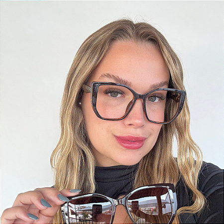 Kit Perfeito – Clipon Jade marrom + Cordão + Limpa lentes – por R$199,00