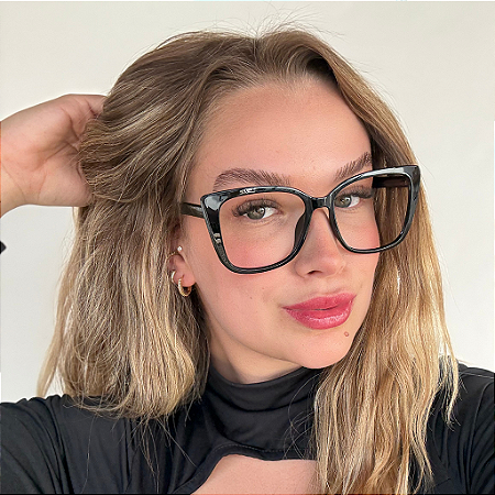 Clipon Camile preto + óculos de maquiagem