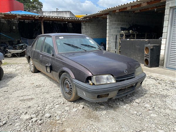 Sucata GM MONZA SLE EFI  2.0 8V 1992 Para Retirada de Peças