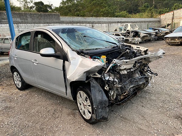 Sucata FIAT PALIO ESSENCE 1.6 16V 2015 2016 Para Retirada de Peças