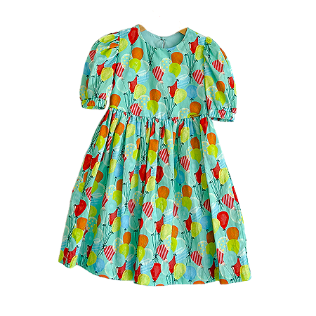 VESTIDO ESTAMPA BALOES FUNDO VERDE