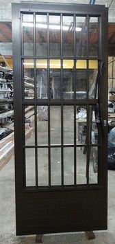 Porta De Abrir Bronze Linha Gold Com Grade