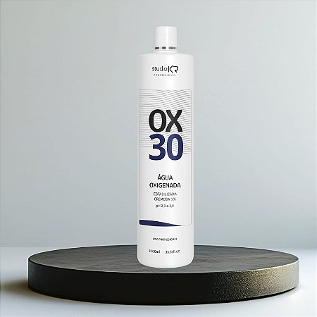 Água Oxigenada de 30 volumes 900ml