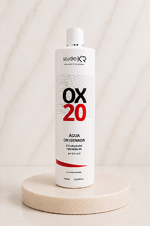 Água Oxigenada de 20 volumes 900ml